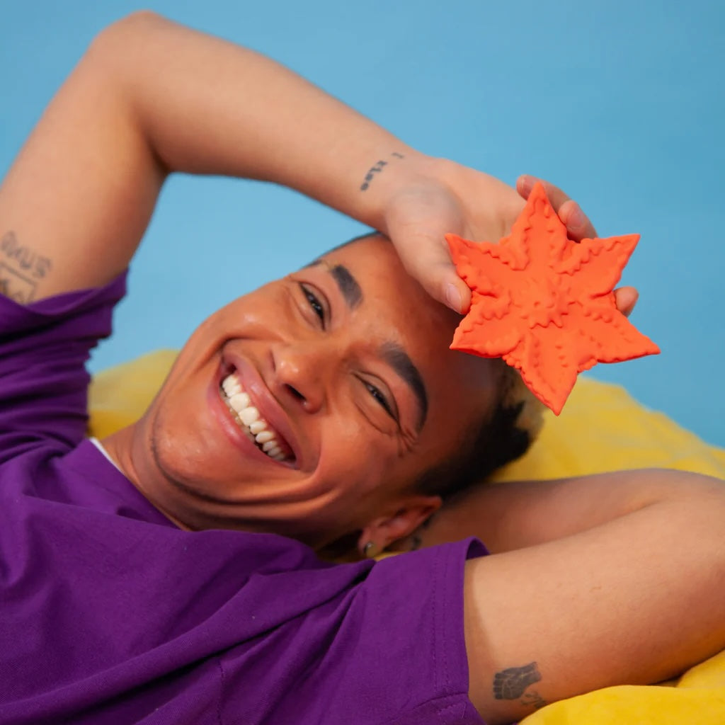 Starsi Vibrating Grinder by Cute Little Fuckers